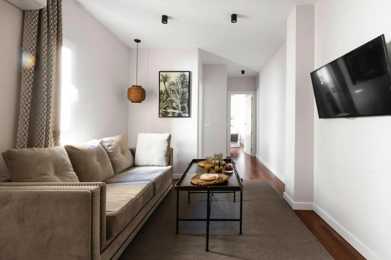 Livemalaga Boutique Apartments 0*, Малага
